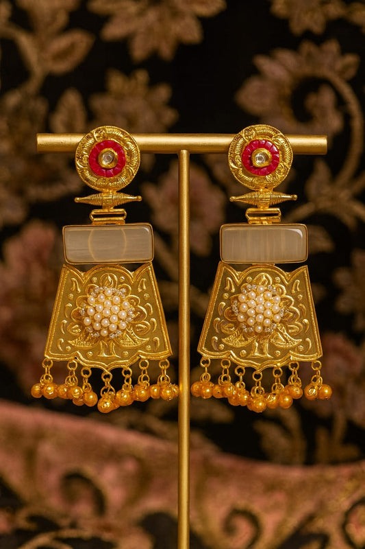 Swarna Earring (White)